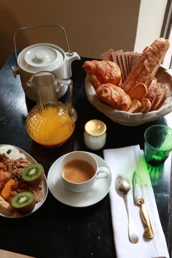 Le 66 Bed & Breakfast Paris Bagian luar foto