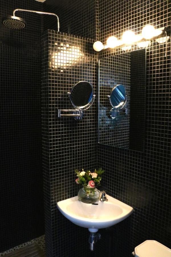 Le 66 Bed & Breakfast Paris Bagian luar foto