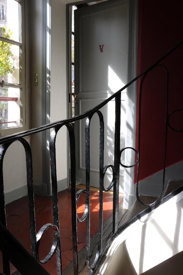 Le 66 Bed & Breakfast Paris Bagian luar foto